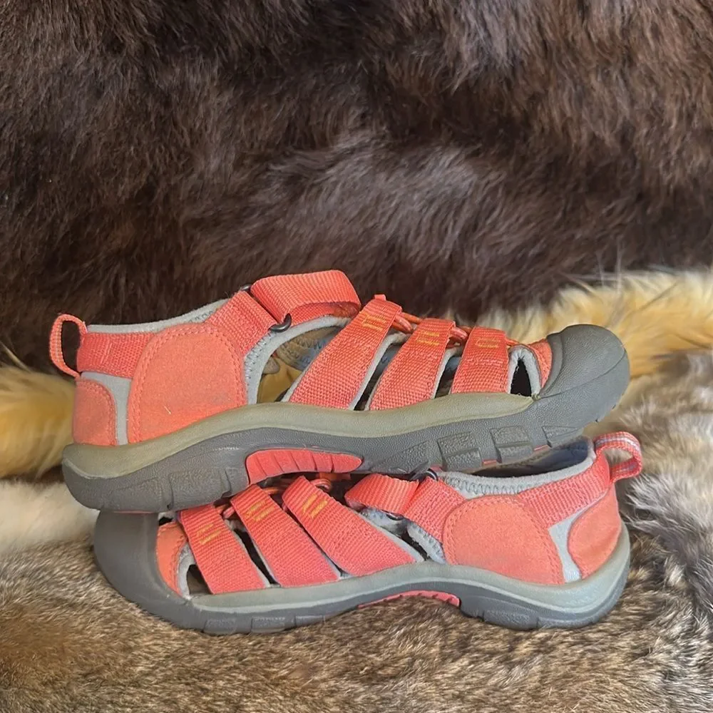 Kids Outdoor Adventure Sandals  4 (BK2)